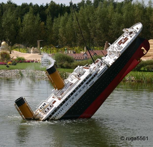 Titanic.jpg